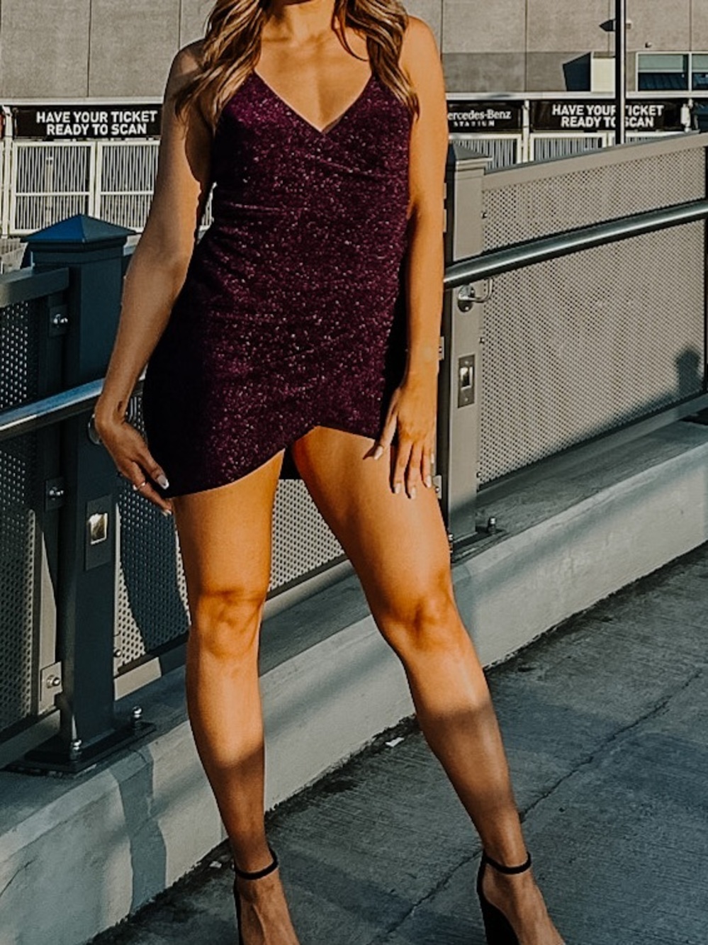 Forever 21 Sparkle Purple V-Neck Midi Dress